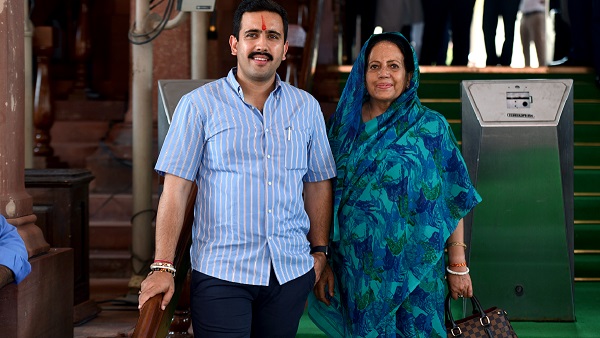 Pratibha Singh vikramaditya singh