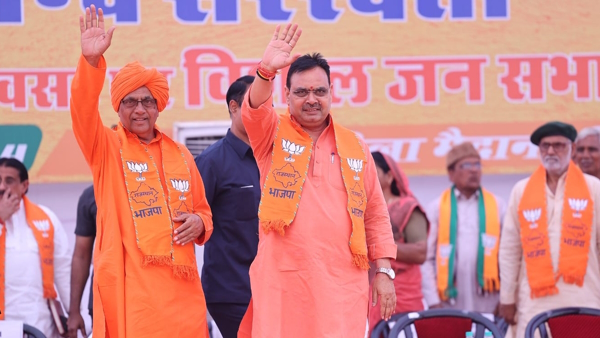 Swami Sumedhanand Saraswati With CM Bhajan Lal Sharma