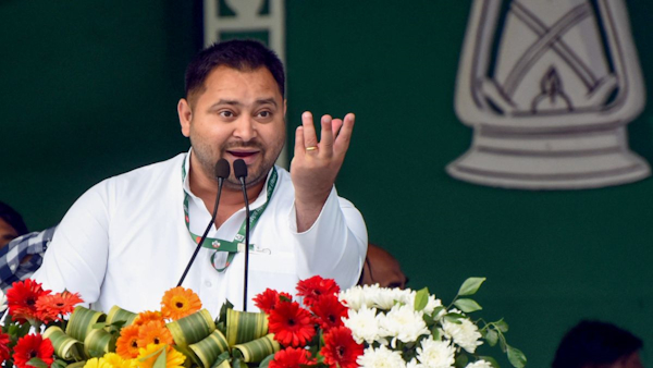 tejashwi-yadav-attacks-pm-narendra-modi