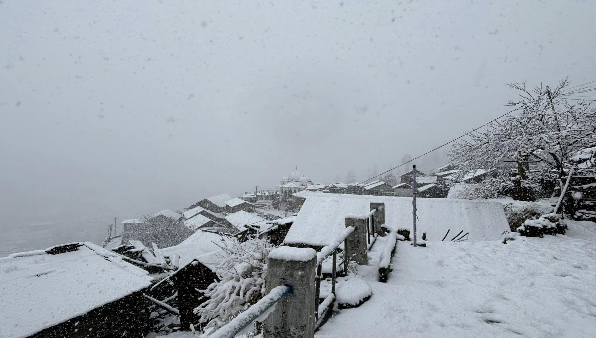 Uttarakhand weather update Heavy snowfall again kedarnath gangotri badrinath Char Dham cold returned 