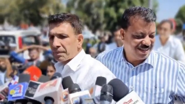 Fire breaks out in Madhya Pradesh Ministry Vallabh Bhawan many important documents burnt to ashes