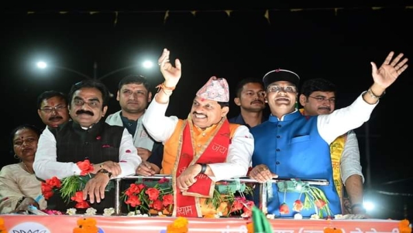 cm Mohan Yadav inaugurated Newari Lalghati road from Sanjeev Nagar of Jan Narela Assembly cm Mohan Yadav inaugurated Newari Lalghati road from Sanjeev Nagar of Jan Narela Assembly