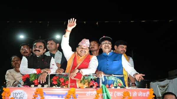 cm Mohan Yadav inaugurated Newari Lalghati road from Sanjeev Nagar of Jan Narela Assembly cm Mohan Yadav inaugurated Newari Lalghati road from Sanjeev Nagar of Jan Narela Assembly