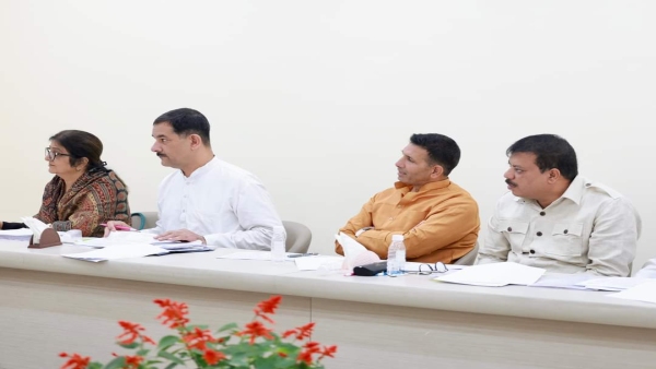 Umang Singar and Jitu Patwari will not contest Lok Sabha elections Digvijay Arun Yadav will contest