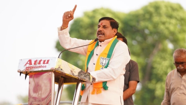 Congress is sitting in a ship which has only holes CM Mohan Yadav s big statement in Dindori