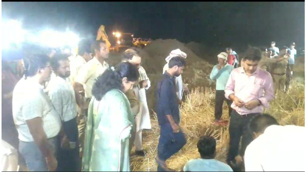 6 year old Mayank fell into the borewell