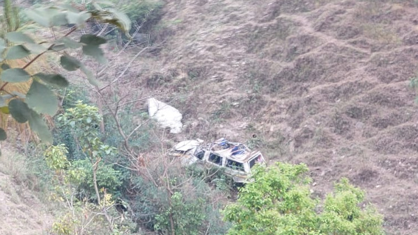 Uttarakhand news Car returning wedding fell into deep ditch four including real brother killed