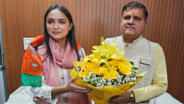Congress leader Harak Singh Rawat daughter-in-law Anukriti Gusain joins BJP contested elections