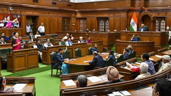 Parliament Budget Session 2024 Live Nirmala Sitharaman PM Modi Lok Sabha Interim Budget News in Hindi