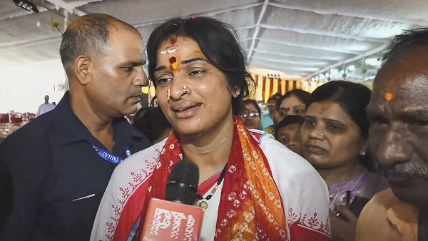Maadhavi Latha