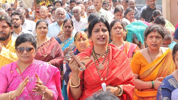 Madhavi Latha Asaduddin Owaisi