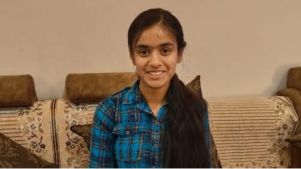 MP board topper Anushka Agarwal MP board topper Anushka Agarwal