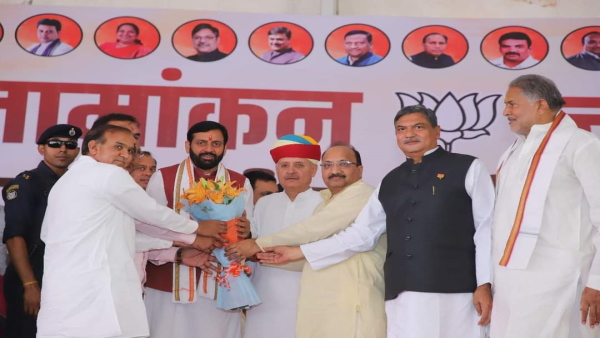 cm saini cm saini