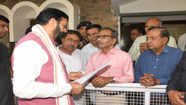 cm saini