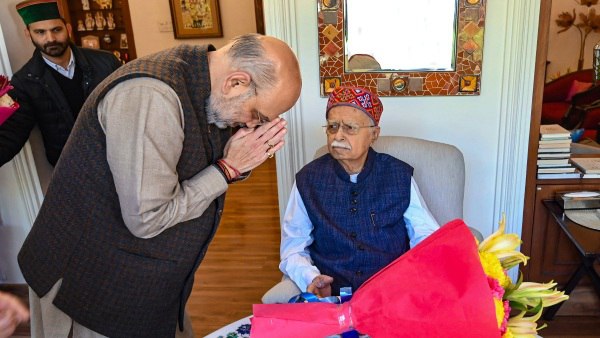 lok sabha chunav Gandhinagar VIP seat Advani MP 6 times Amit Shah second time in election