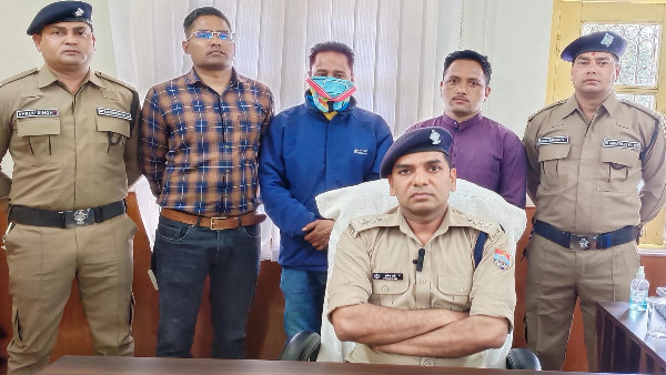 shocking case Pithoragarh accused who was declared dead 2 years ago was caught police