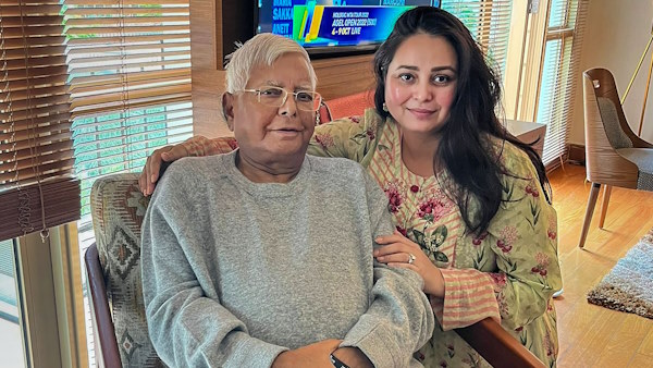 Lalu yadav s daughter Rohini Acharya net worth saran lok sabha election 2024