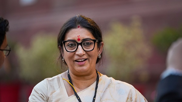 smriti irani