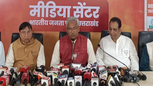 Former CM Trivendra Singh rawat Modi guarantee fulfilling people dreams public going guarantee Modi victory