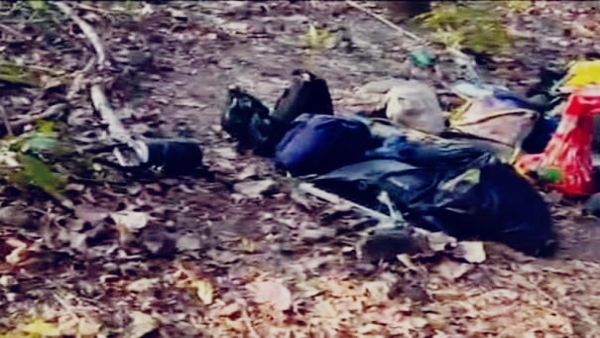 action by Naxalites before Lok Sabha elections 2 Naxalites carrying reward of Rs 43 lakh killed action by Naxalites before Lok Sabha elections 2 Naxalites carrying reward of Rs 43 lakh killed