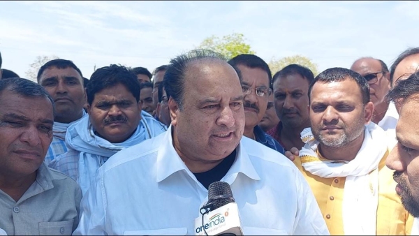 Deepak Saxena close to Kamal Nath is joining JP gives big reason for leaving Congress