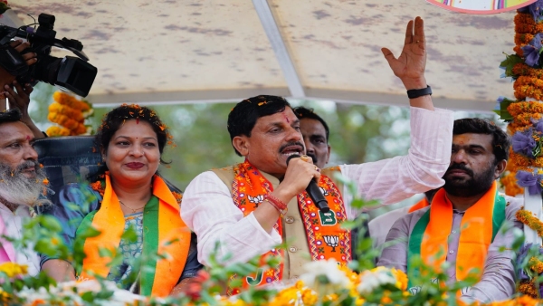 Mohan Yadav s road show in Damua Junnardev Chandametta of Parasia in Chhindwara district
