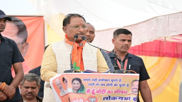 Vishnudev Sai addressed public meetings in Salwah of Mandla Bamani of Dindori and Gopalpur