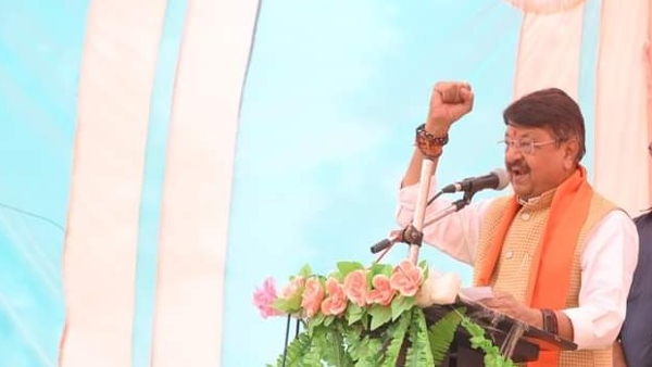 Kailash Vijayvargiya s reaction on Congress leader being caught distributing money in Chhindwara