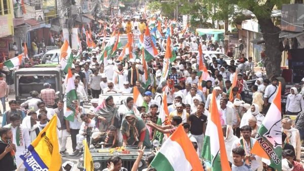 Jeetu Patwari arrived in Sagar by helicopter Guddu Raja filed nomination papers