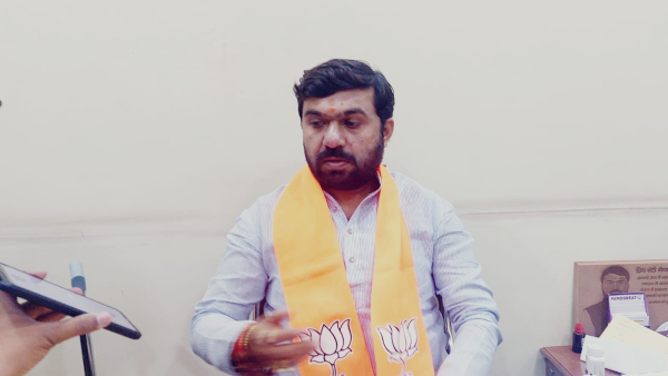 Audio of BJP candidate Bunty Sahu with woman goes viral blames jitu patwari Congress