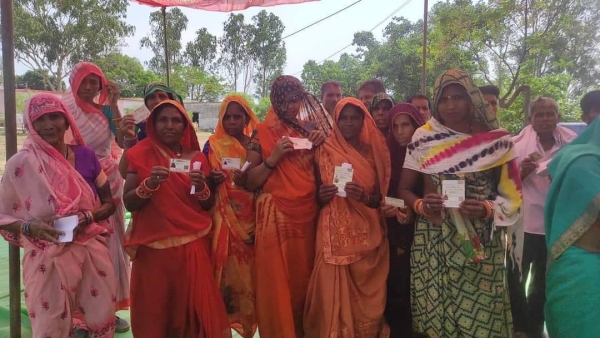 MP Lok sabha Chunav 2024 Voting Effect of weather also visible temperature is low