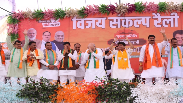 amit-shah-gave-statement-in-rajgarh-and-guna-congress-wants-to-implement-sharia-in-india