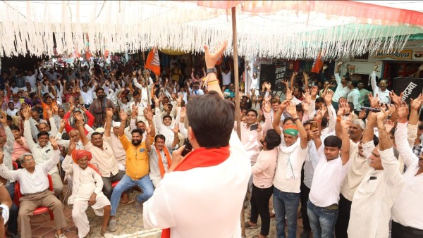 Jyotiraditya Scindia addressed public meeting in Ashok Nagar Assembly