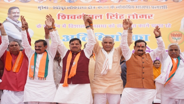 6 time Congress MLA Ramniwas Rawat joins BJP in front of CM Mohan Yadav