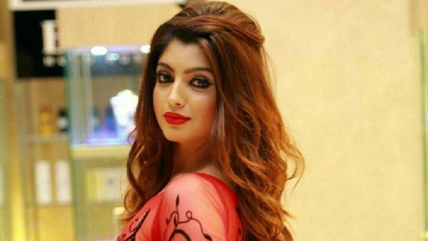 akanksha puri