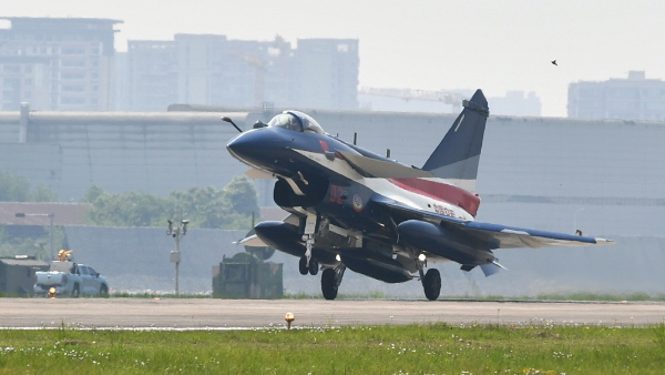 israel pakistan J-10C fighter jet