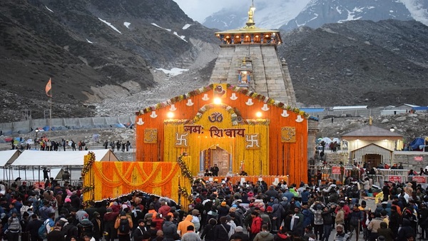 uttarakhand mein mousham ka hal Alert rain snowfall doors open Kedarnath how char dham weather