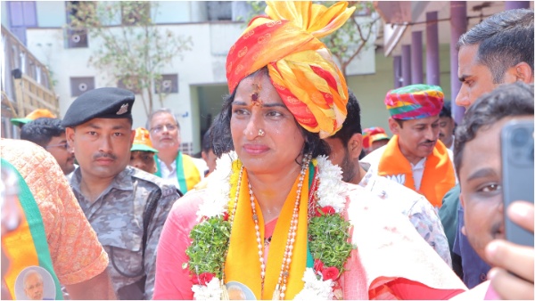 madhavi latha vs asaduddin owaisi