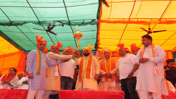 cm saini cm saini