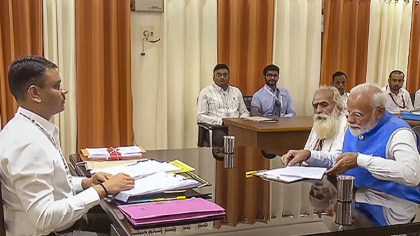PM Narendra Modi Nomination