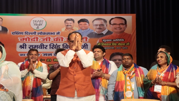 Shivraj Singh Chauhan gave a big statement on Kejriwal in Delhi regarding elections 2024