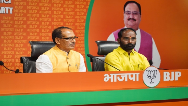 Mamata Banerjee made OBC certificates for Bangladeshis and Rohingyas Shivraj Singh Chauhan