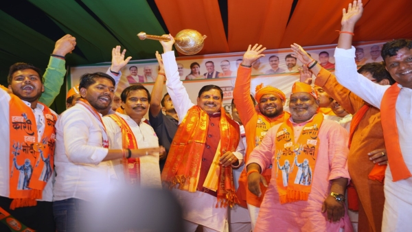 Mohan Yadav made big allegations against Congress in the public meeting of Lok Sabha in Varanasi UP