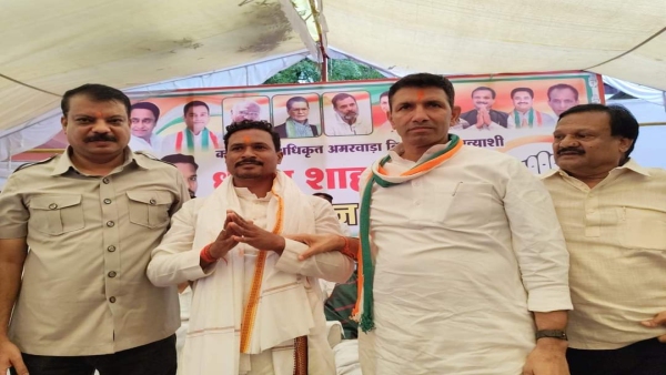 Congress candidate Dheeran Shah from Amarwada Assembly submitted nomination form Jitu Patwari