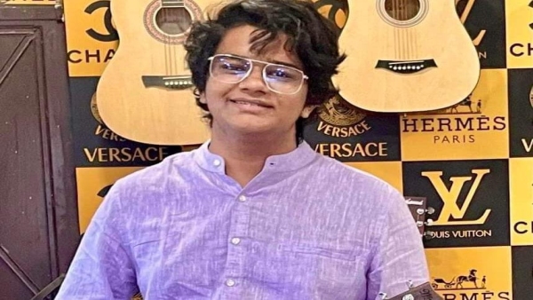 Jabalpur Collector Deepak Saxena became emotional over the demise of his 21 year old son Jabalpur Collector Deepak Saxena became emotional over the demise of his 21 year old son