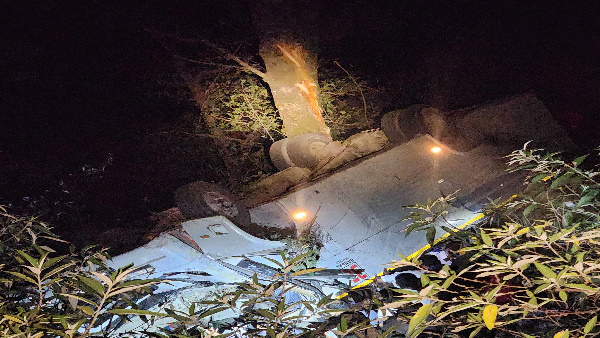 Bus full of passengers going from Gangotri Uttarkashi fell into ditch 27 passengers were on board rescue continues