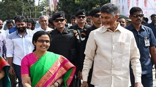 Chandrababu Naidu Wife Nara Bhuvaneshwari