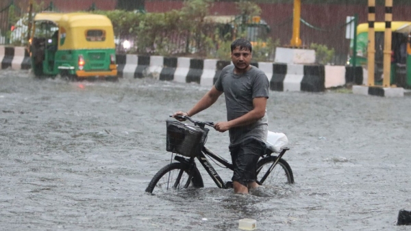 Delhi Monsoon Delhi Monsoon