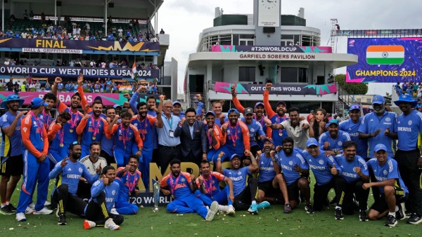 Delhi Police Reaction on India Winning T20I WC17