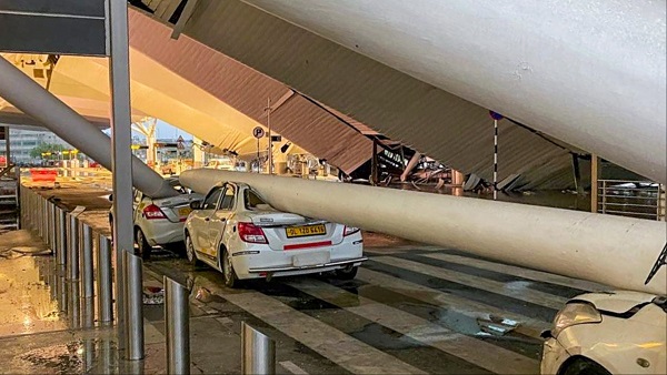 Delhi airport Terminal-1 collapsed